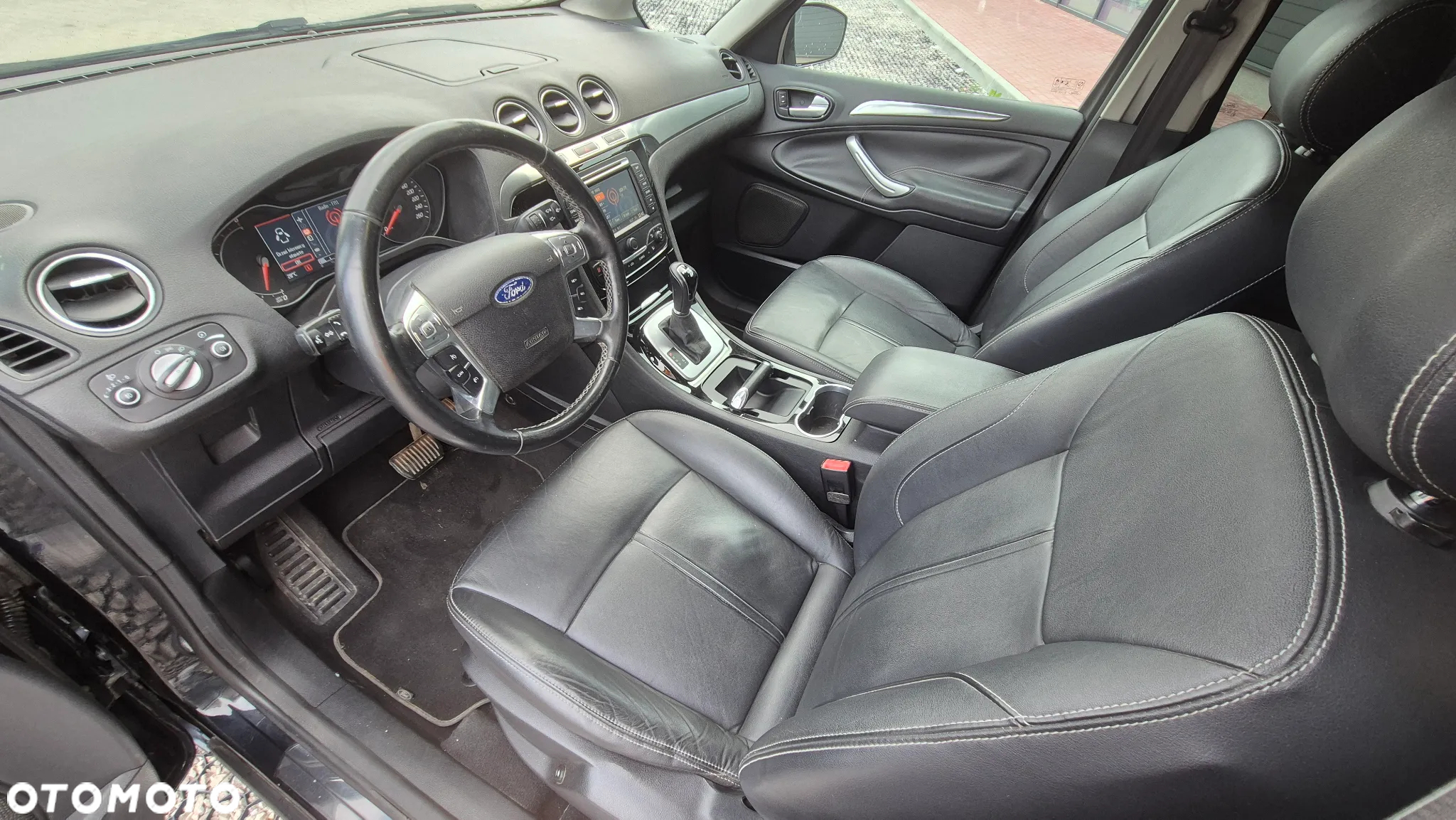Ford S-Max 2.0 TDCi DPF Titanium - 22