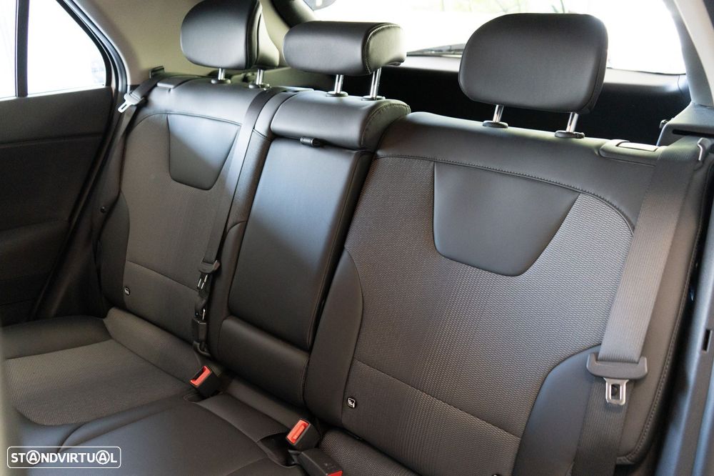 Kia Niro EV 64kWh Drive - 10