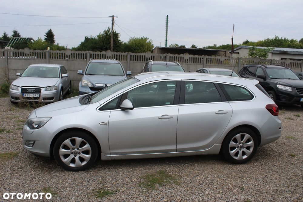 Opel Astra - 16