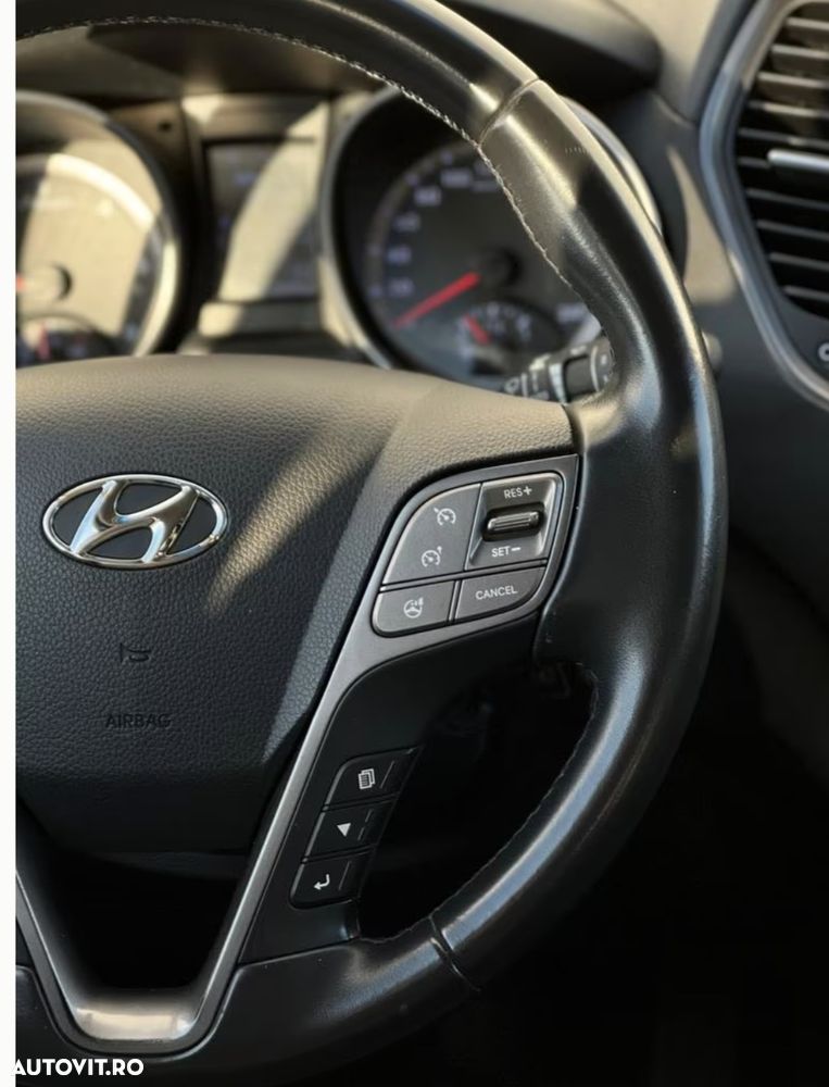 Hyundai Santa Fe - 11