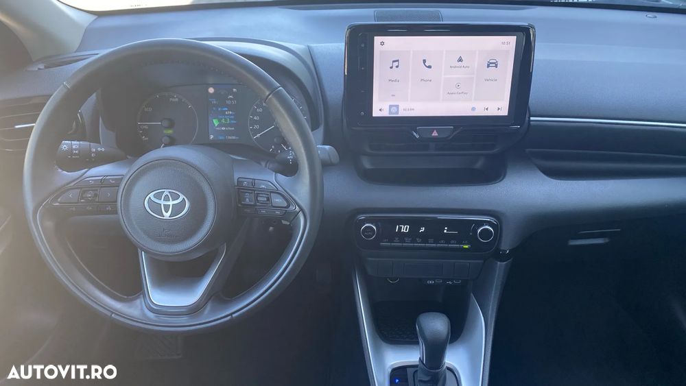 Toyota Yaris 1.5 VVT-i HSD Eco - 9