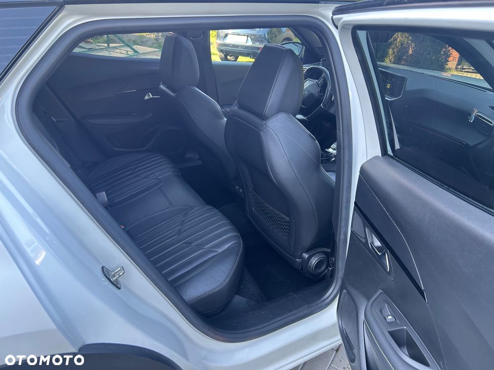 Peugeot 2008 1.2 PureTech GT S&S EAT8 - 6
