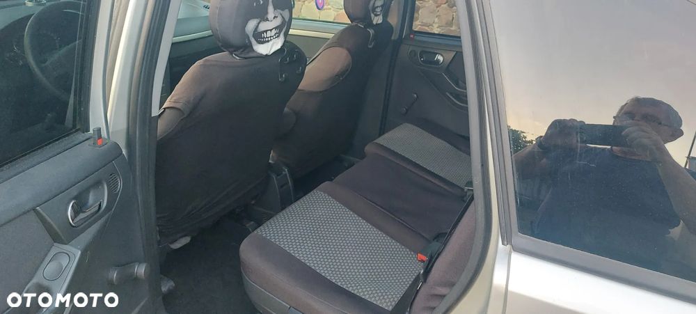 Opel Meriva 1.6 16V NAVI - 10