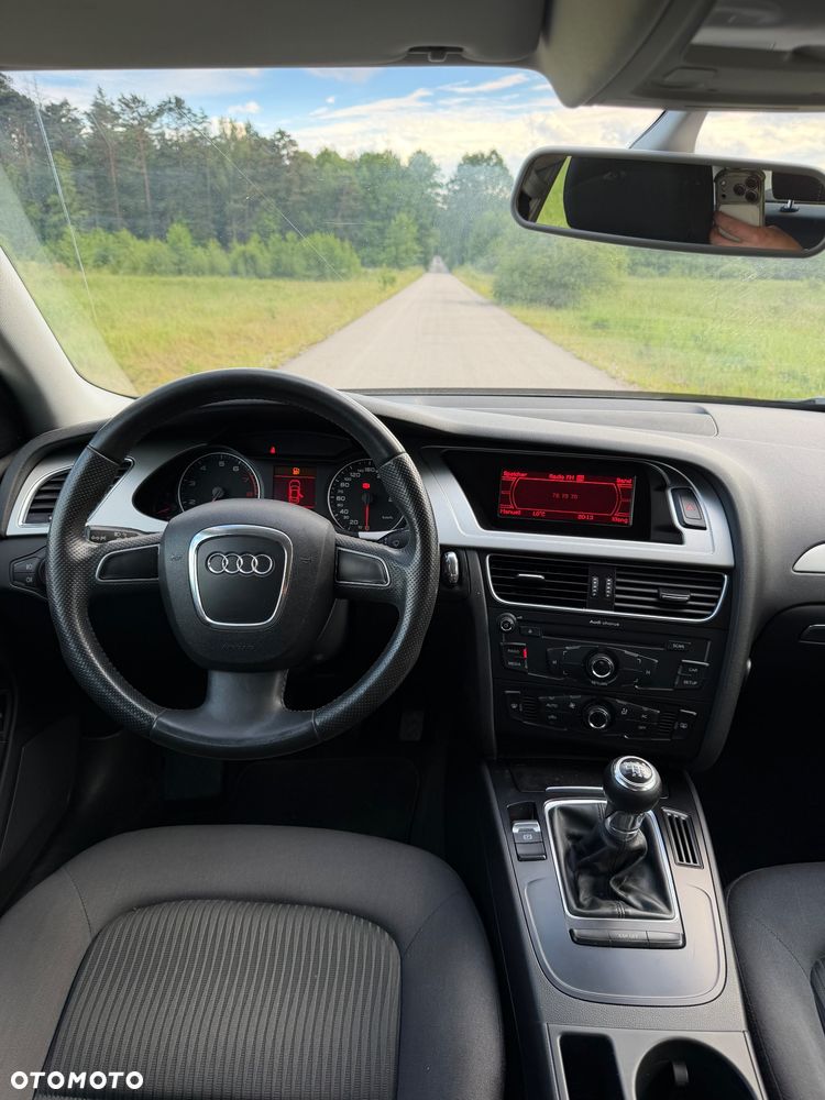 Audi A4 Limousine 1.8 TFSI Ambiente - 12