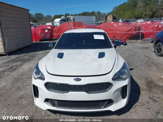 Kia Stinger 2.0 T-GDI L - 6