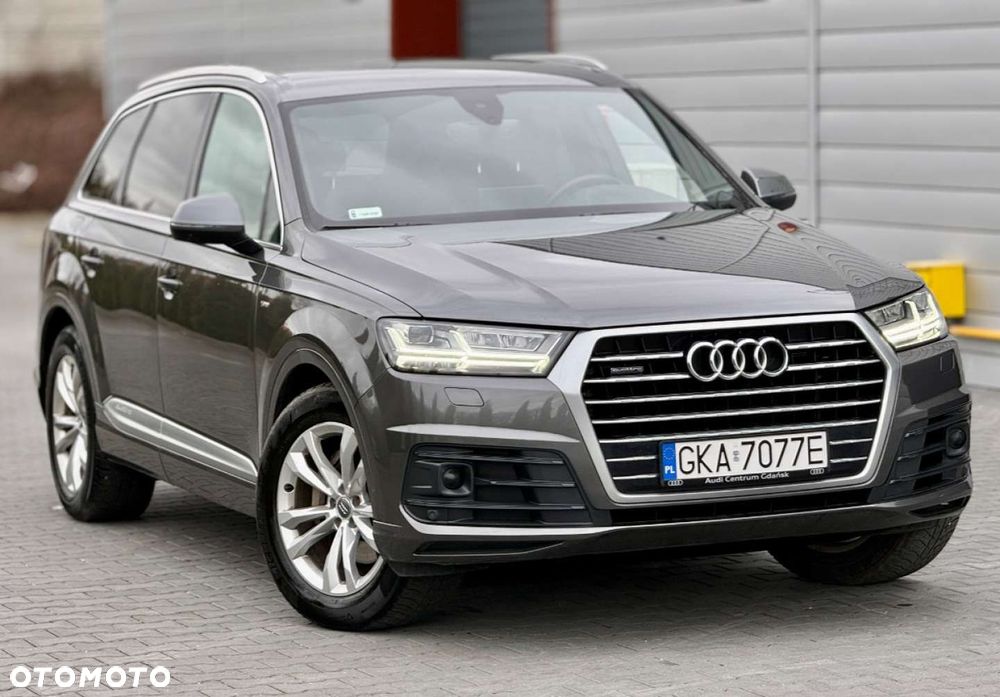 Audi Q7 - 12
