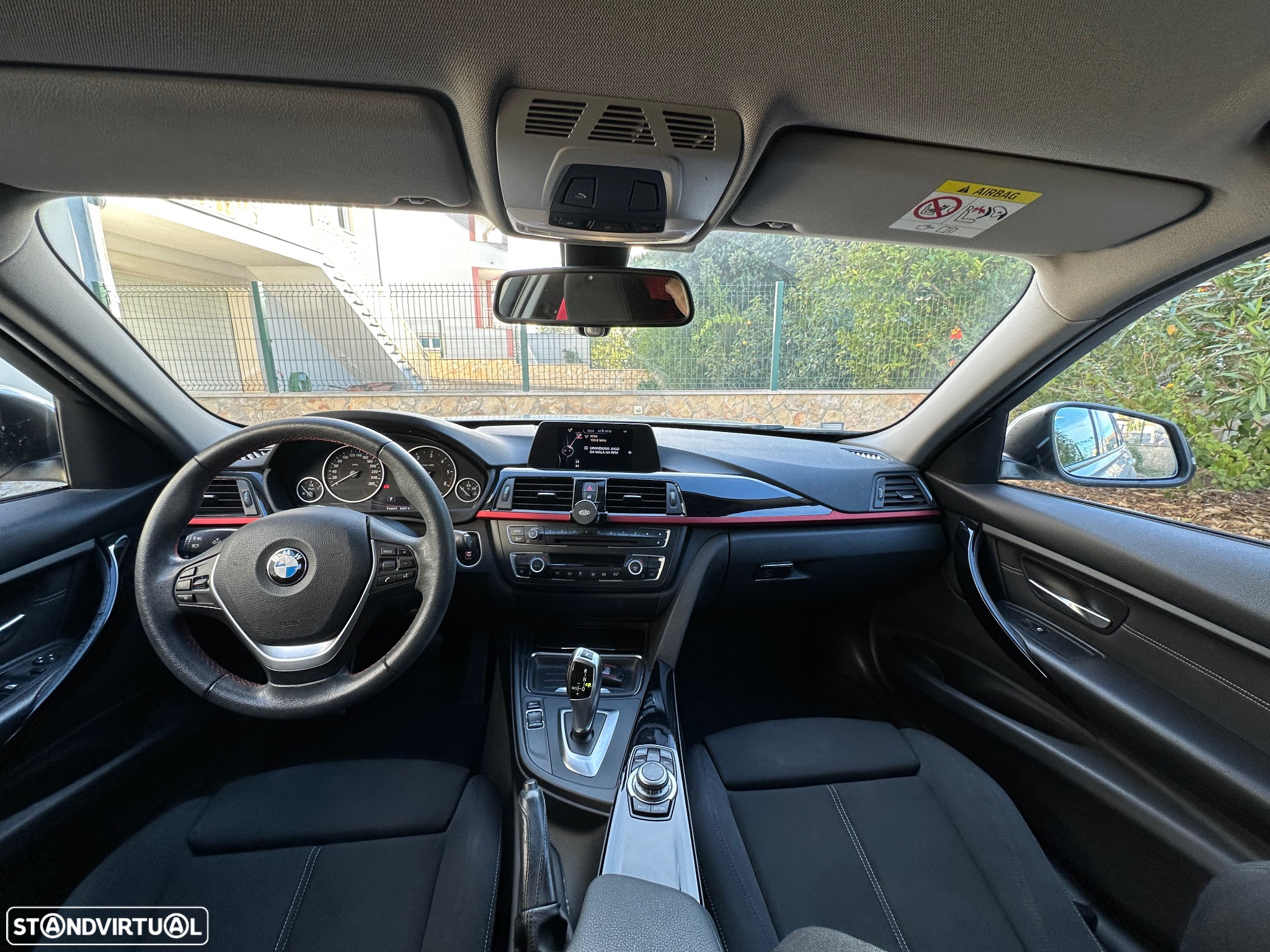 BMW 318 d Touring Auto Line Sport - 10