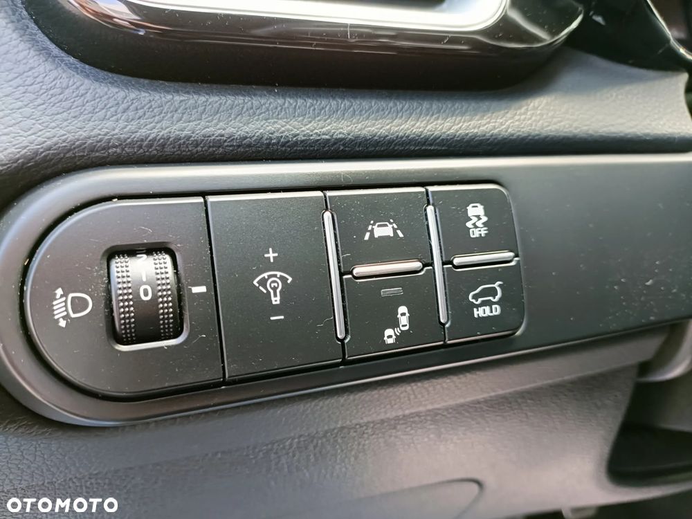 Kia ProCeed - 24
