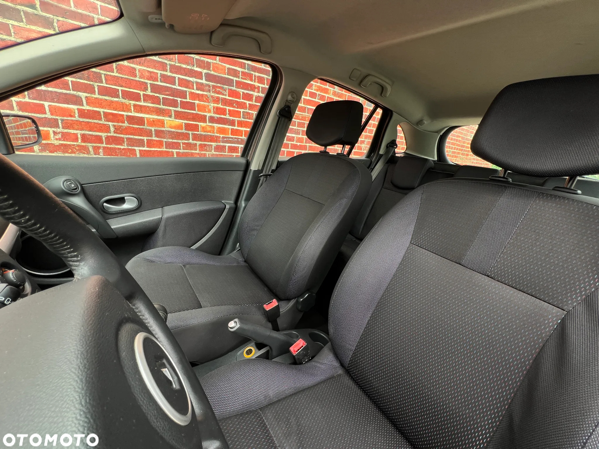 Renault Clio - 13