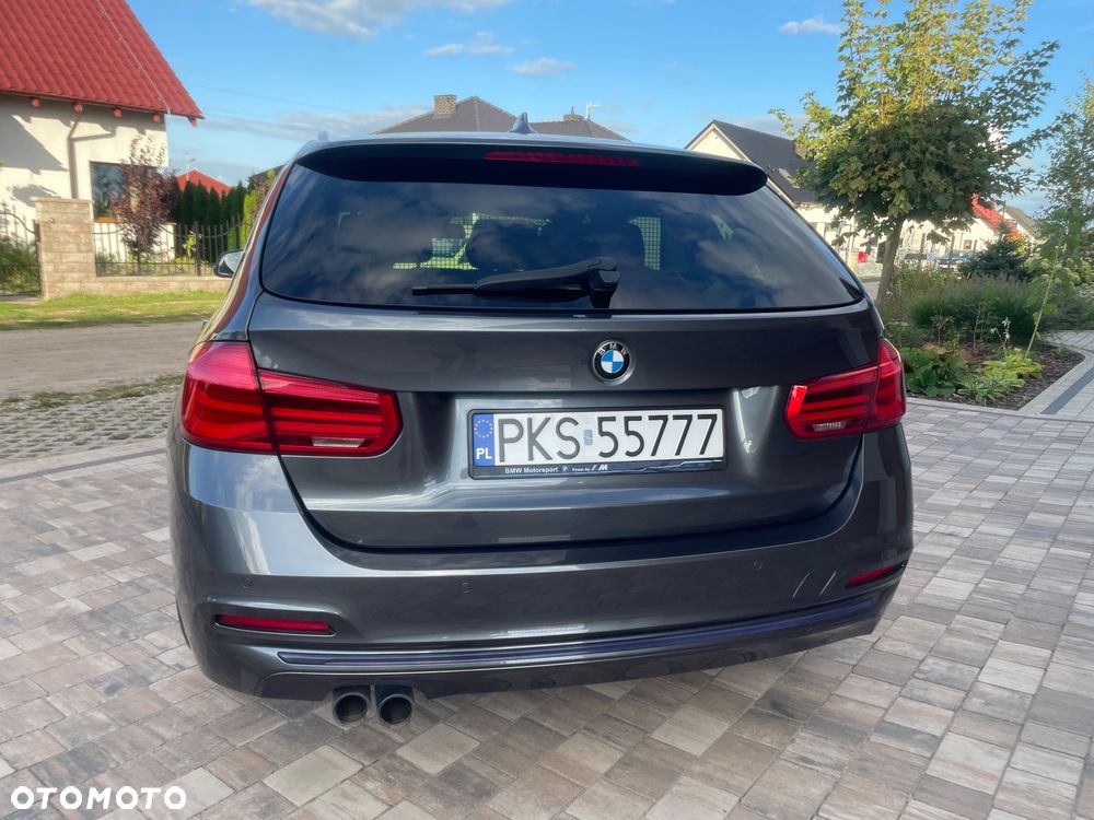 BMW Seria 3 320d Sport Line - 9