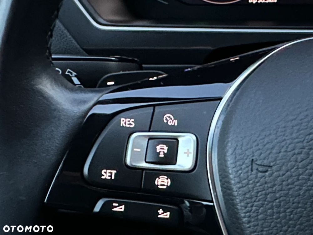 Volkswagen Tiguan 2,0 TSI OPF 4Motion DSG R-Line - 34