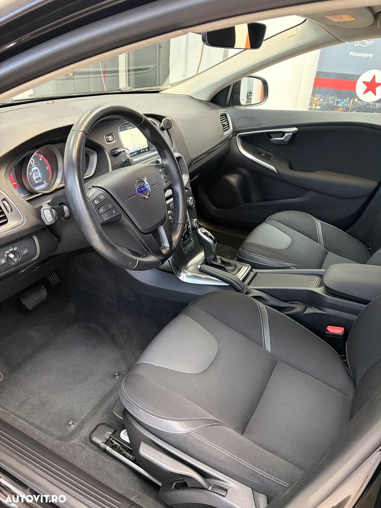 Volvo V40 ver-d3-geartronic-momentum - 8