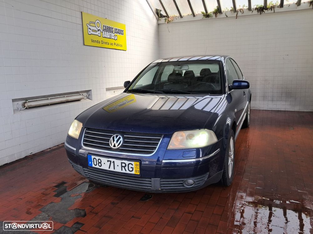 VW Passat 1.9 TDi Highline - 2