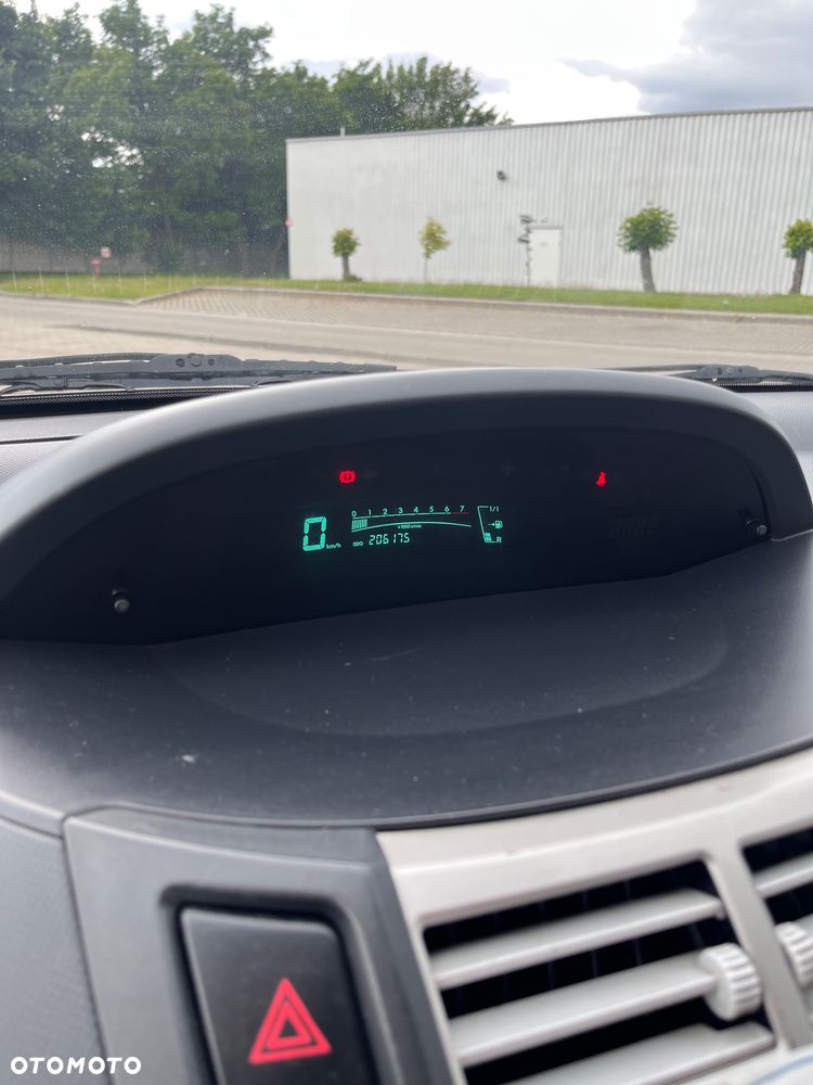 Toyota Yaris 1.0 Luna A/C - 10