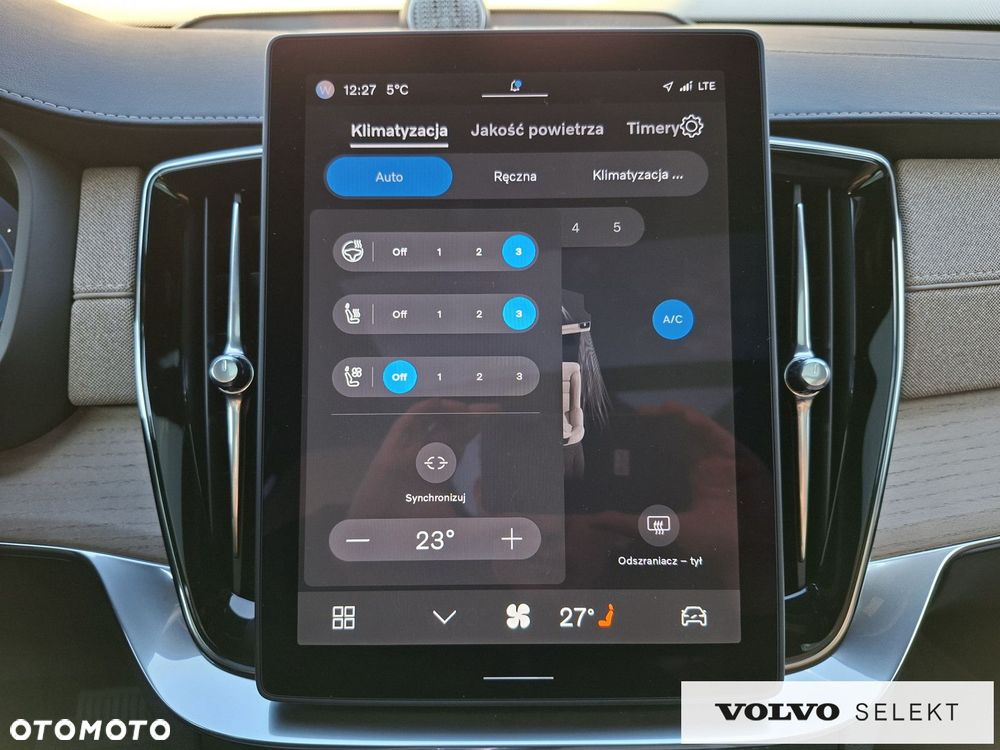 Volvo XC 90 - 23