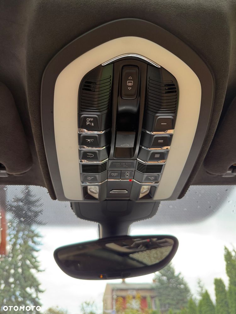 Porsche Cayenne S Diesel Tiptronic S - 32