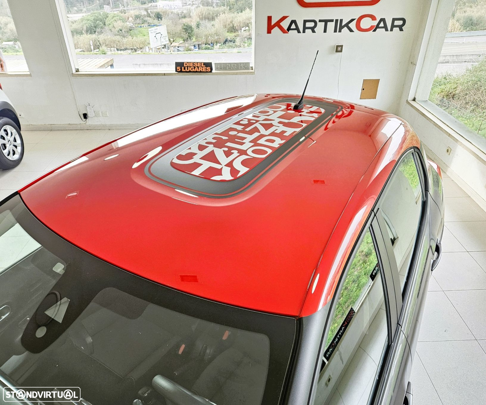 Citroën C3 1.2 PureTech Shine - 12
