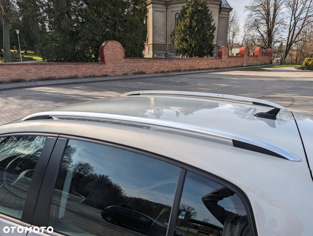 Volkswagen Golf Plus 2.0 TDI DPF Highline - 10