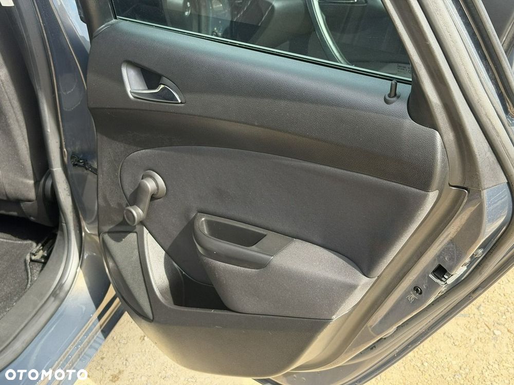 Opel Astra - 27