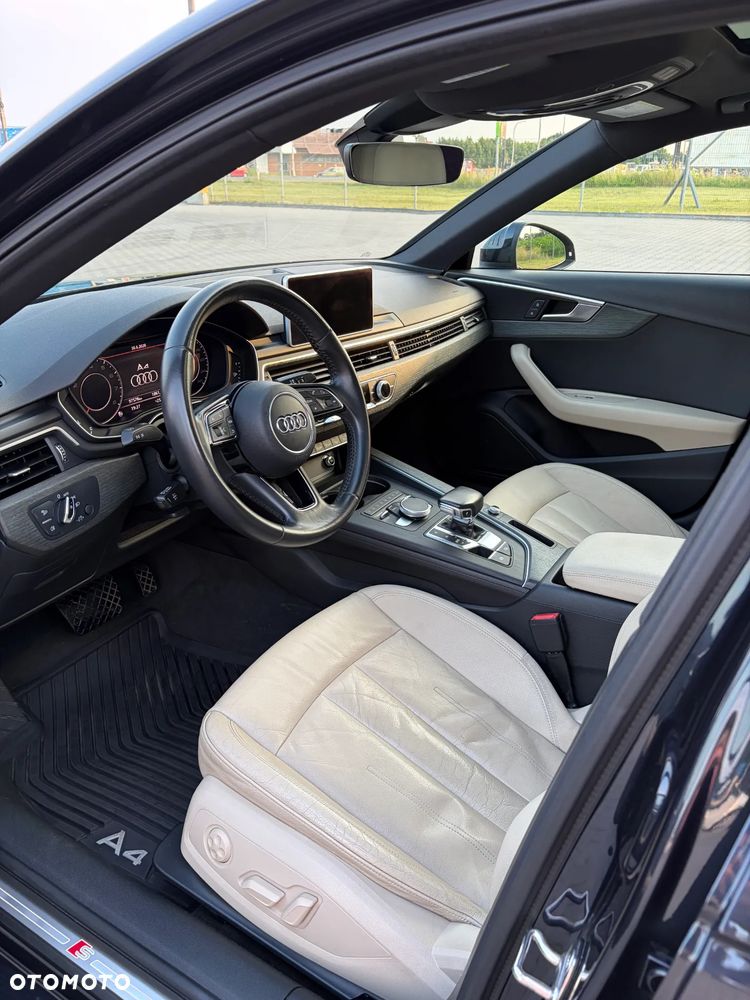 Audi A4 Limousine - 11