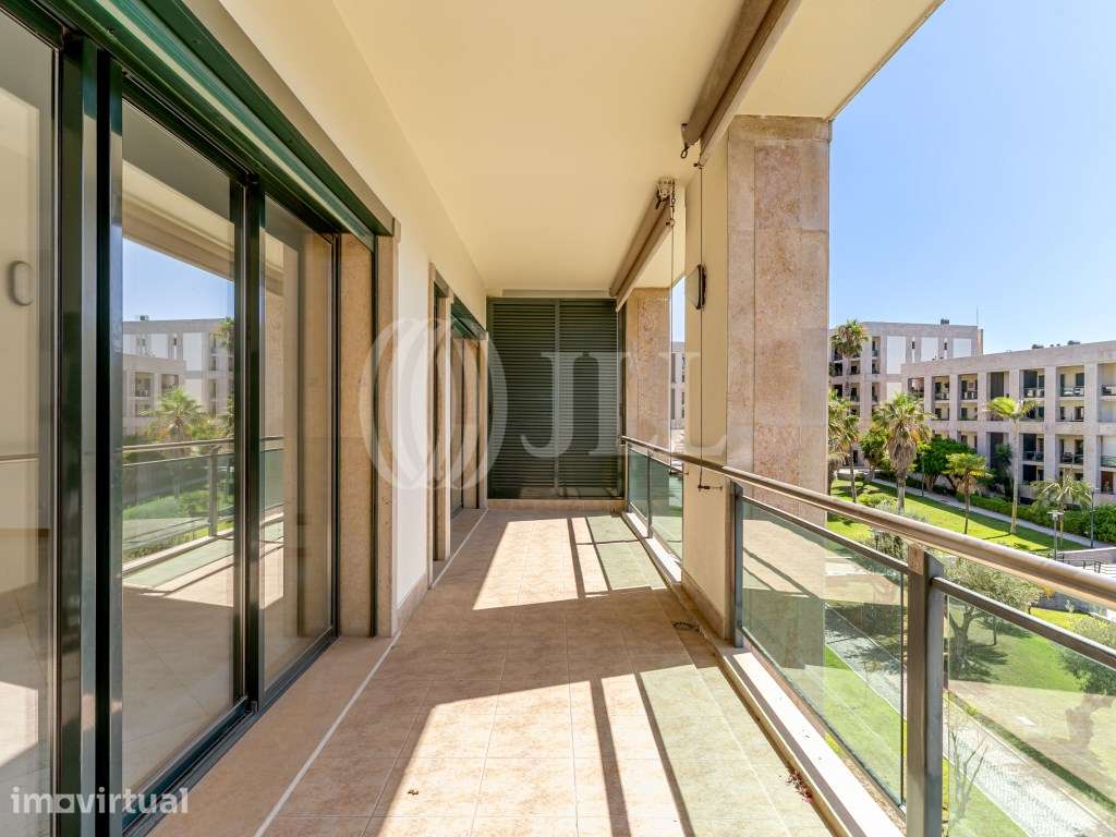 Apartamento T3 com estacionamento, no Villa Restelo, Lisboa - Grande imagem: 4/26
