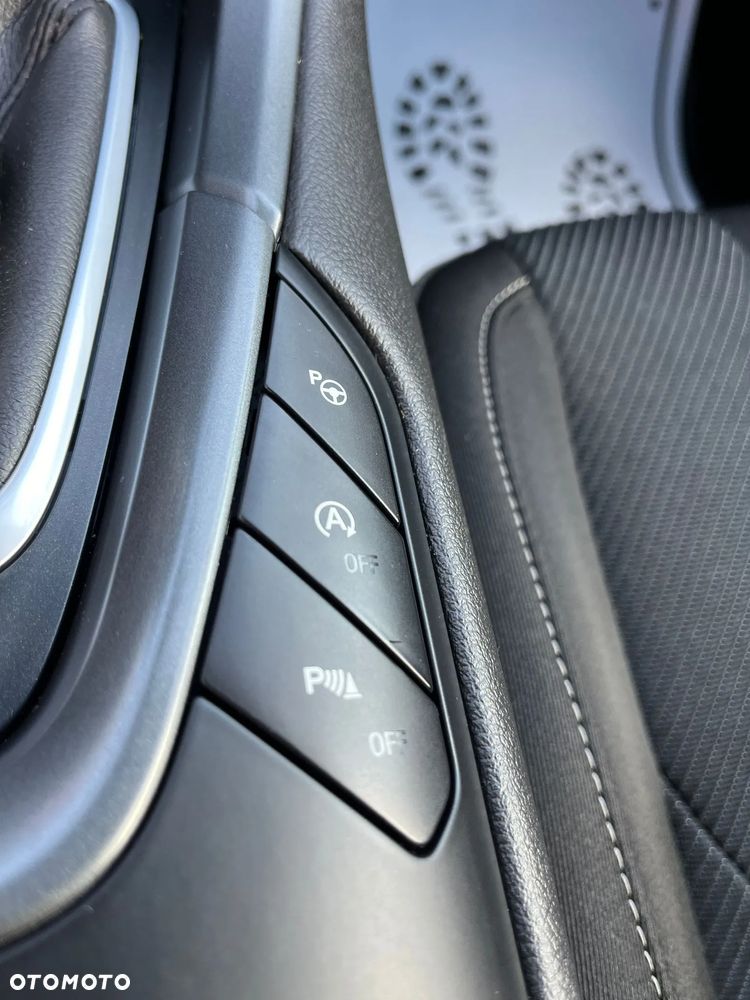 Ford Mondeo 1.5 TDCi ECOnetic Titanium - 32