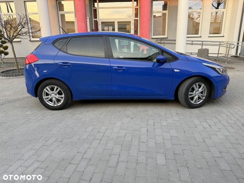 Kia Ceed 1.4 CRDi 90 Edition 7 - 5