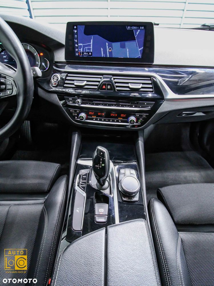 BMW Seria 5 520d M Sport Edition - 18