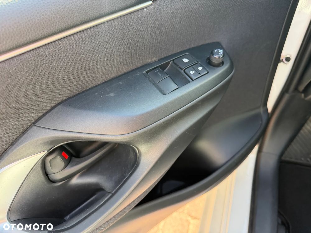 Toyota Yaris Hybrid 1.5 Active - 11