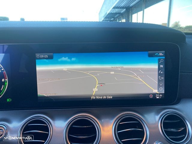 Mercedes-Benz E 300 de 9G-TRONIC AMG Line - 26