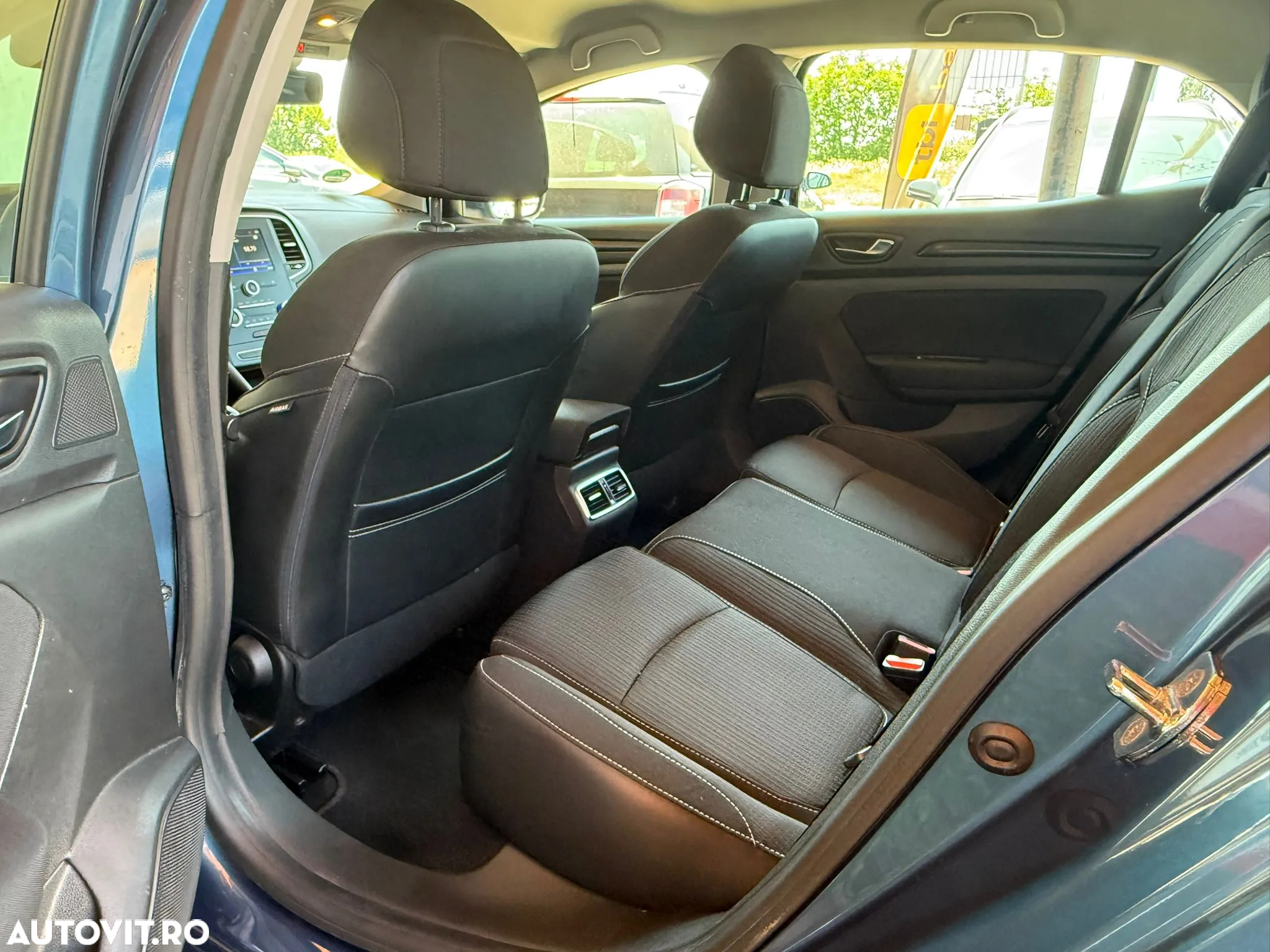 Renault Megane Estate 1.5 dCI Zen - 6