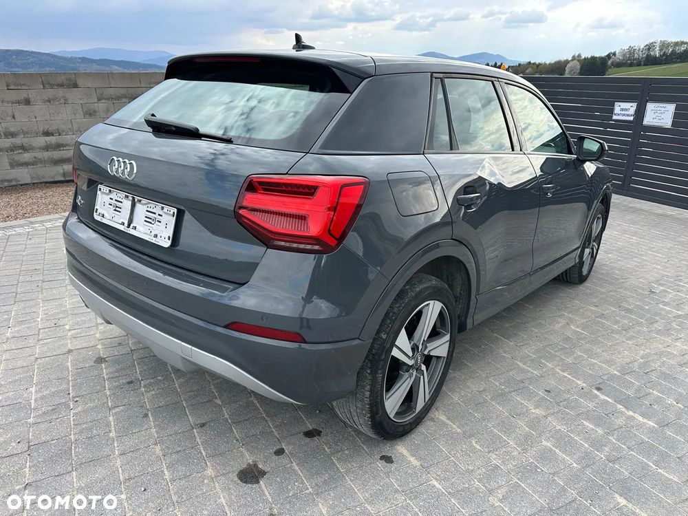 Audi Q2 30 TDI S tronic sport - 4