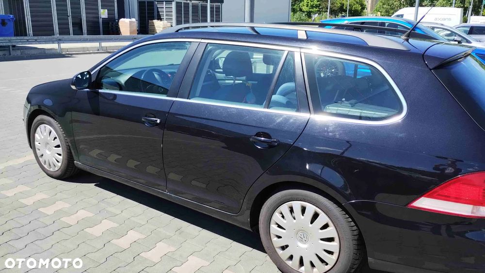 Volkswagen Golf 1.6 Comfortline - 3