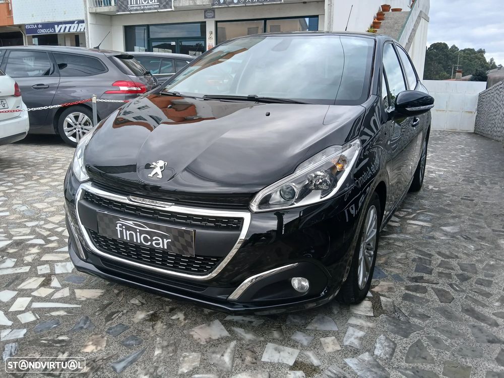 Peugeot 208 1.5 BlueHDi Signature - 5