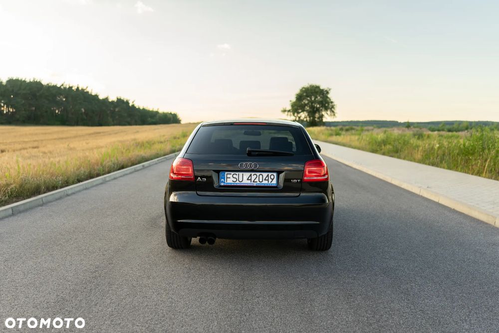 Audi A3 3-drzwiowe 1.8 TFSI S line Sportpaket - 11