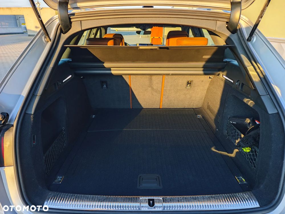 Audi A4 Allroad - 36