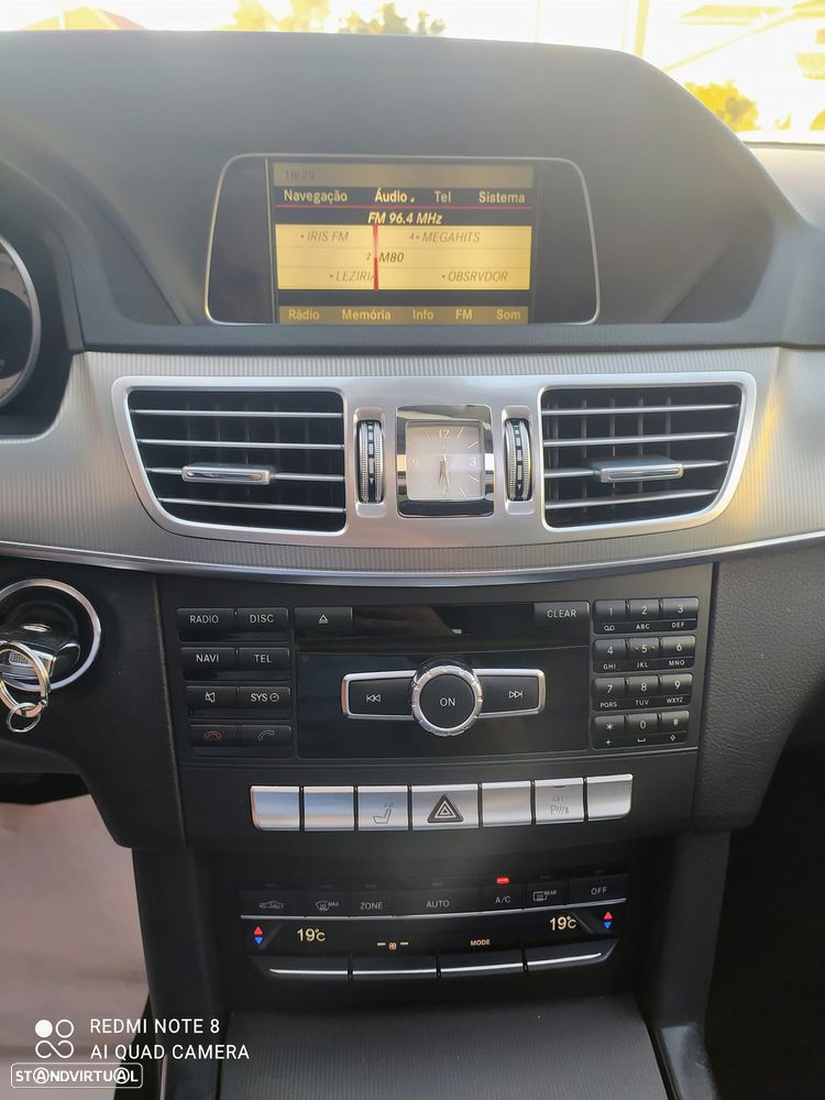 Mercedes-Benz E 300 Bluetec Hybrid Avantgarde - 32