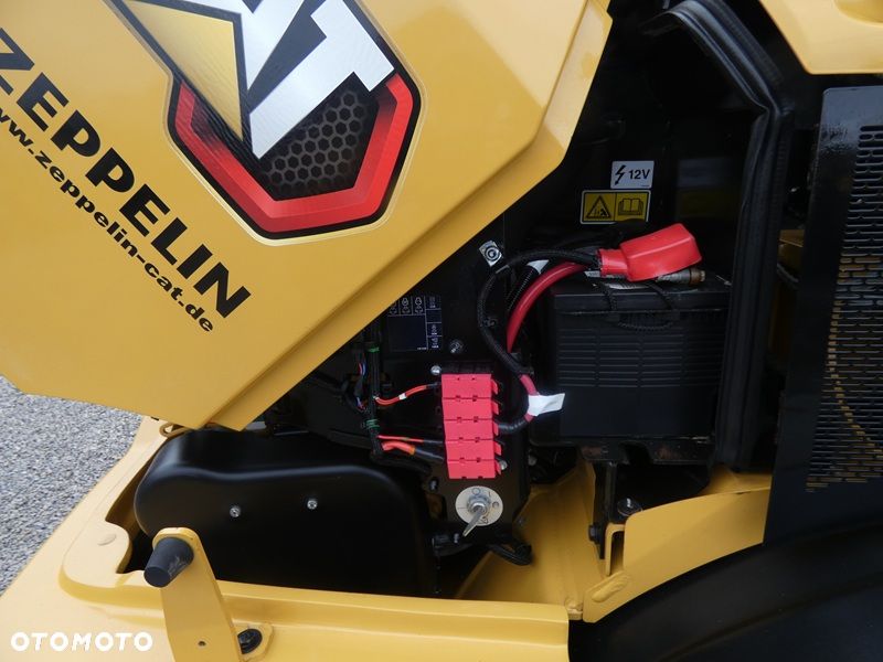 Caterpillar CAT 907M Z Niemiec / 2021r / Pełny Serwis / - 18