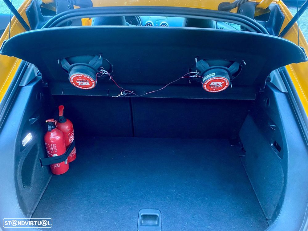 Audi A1 1.6 TDI S-line - 25