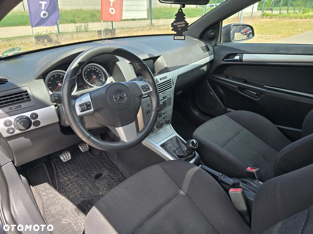 Opel Astra 1.6 T Sport - 19