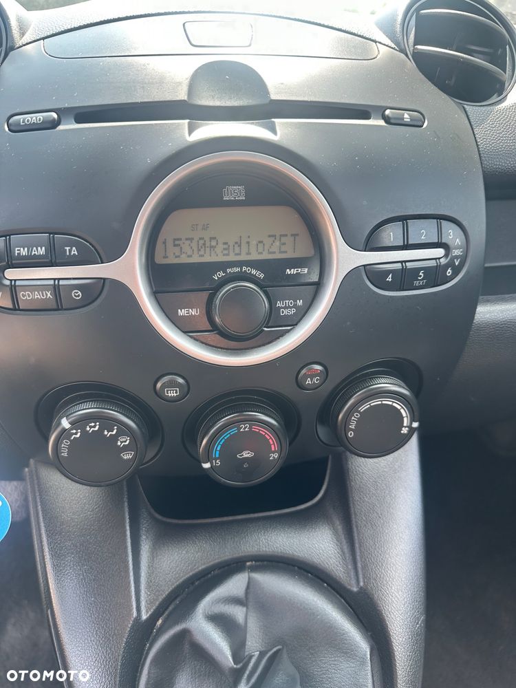Mazda 2 - 11