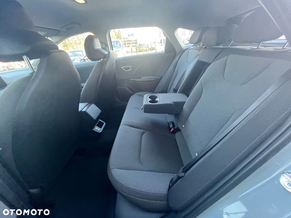 Kia K4 - 22
