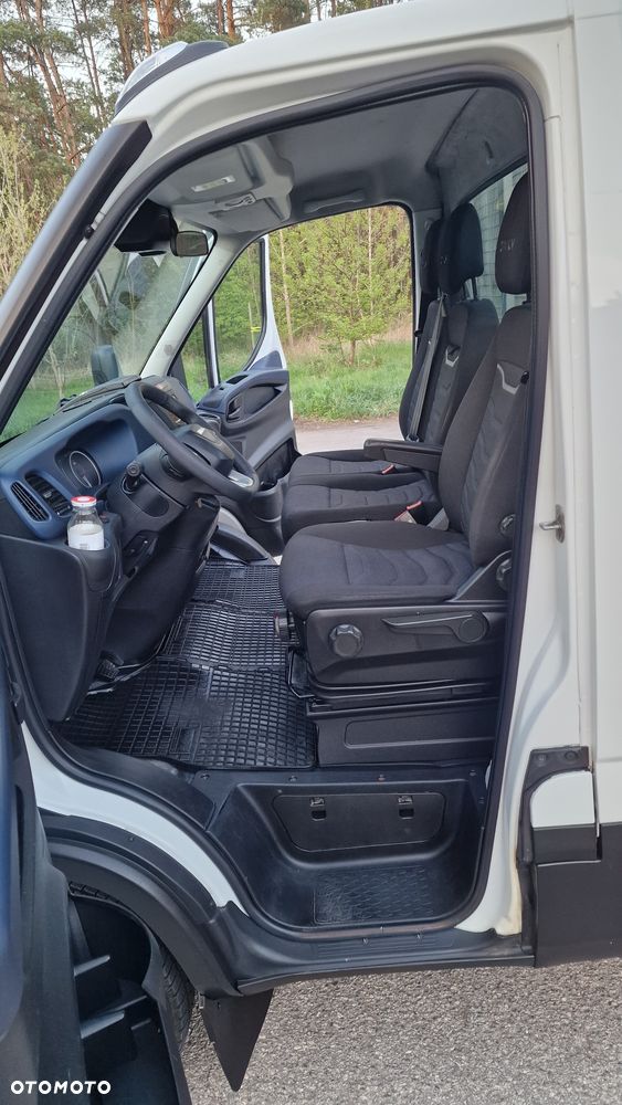 Iveco DMC 3.5 TONY**6.10 ZABUDOWA**50C18**DAILY**70C18**35 180**SKRZYNIOWY**SPRINTER** - 8