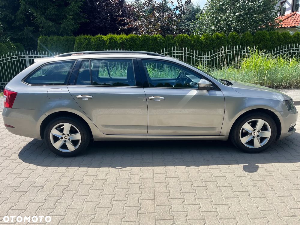 Skoda Octavia 1.4 TSI Ambition - 17