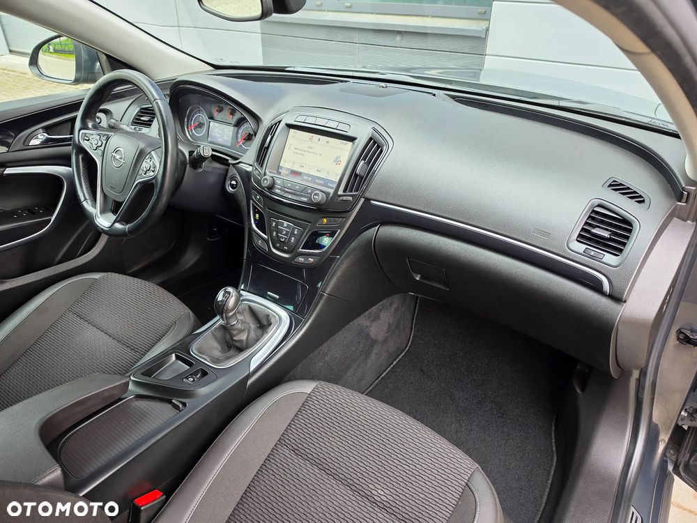 Opel Insignia 1.4 T Cosmo S&S - 21