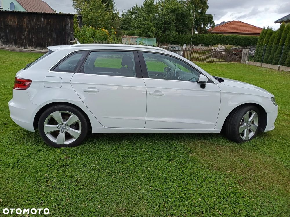 Audi A3 Sportback 2.0 TDI (clean diesel) quattro Attraction - 8