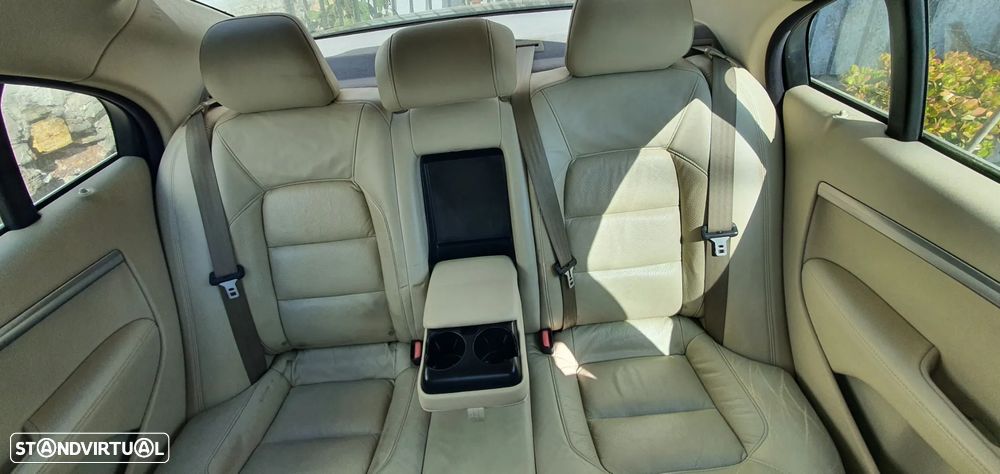 Volvo S80 2.4 D5 Summum Geartronic - 23