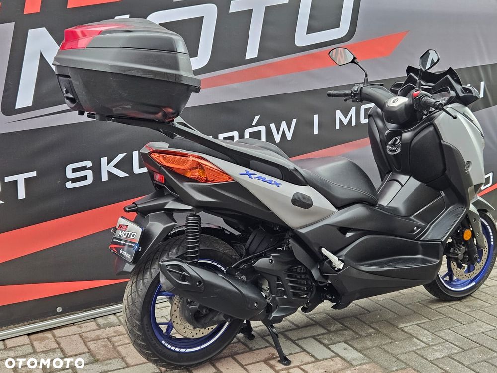 Yamaha X-max - 8