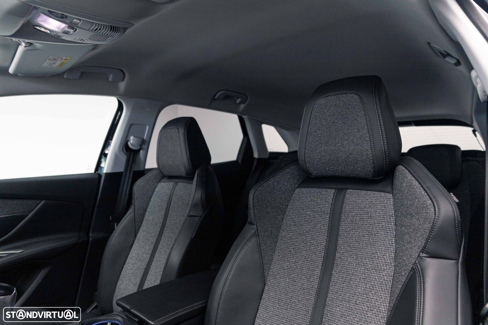 Peugeot 3008 1.2 PureTech Allure - 19