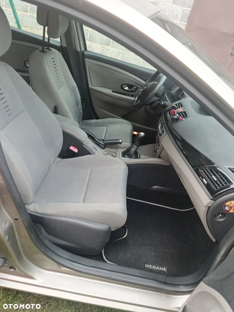 Renault Megane 1.5 dCi Confort Expression - 8